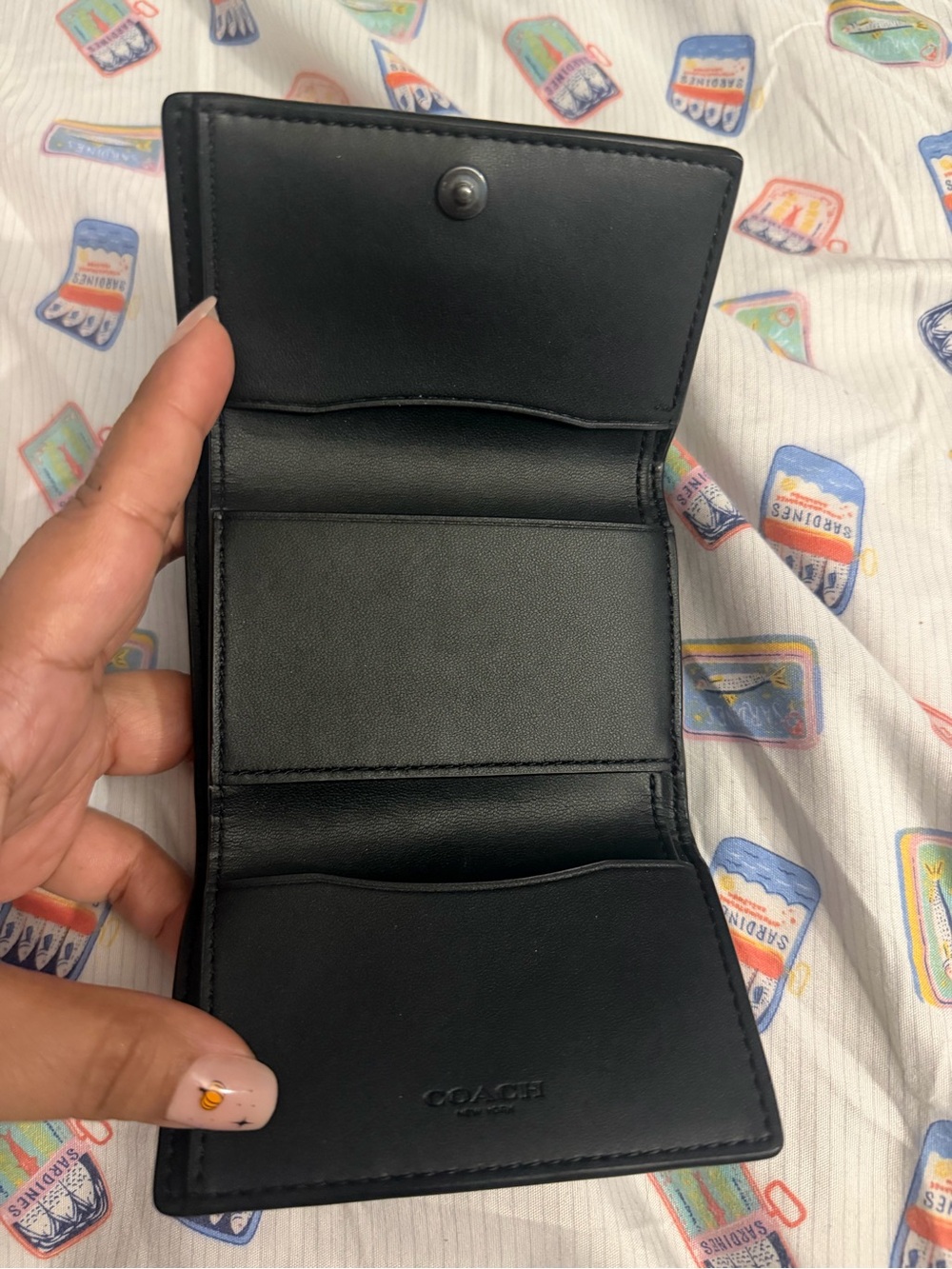 Coach Black Leather Trifold Wallet with Embossed Logo - Picture 7 of 11